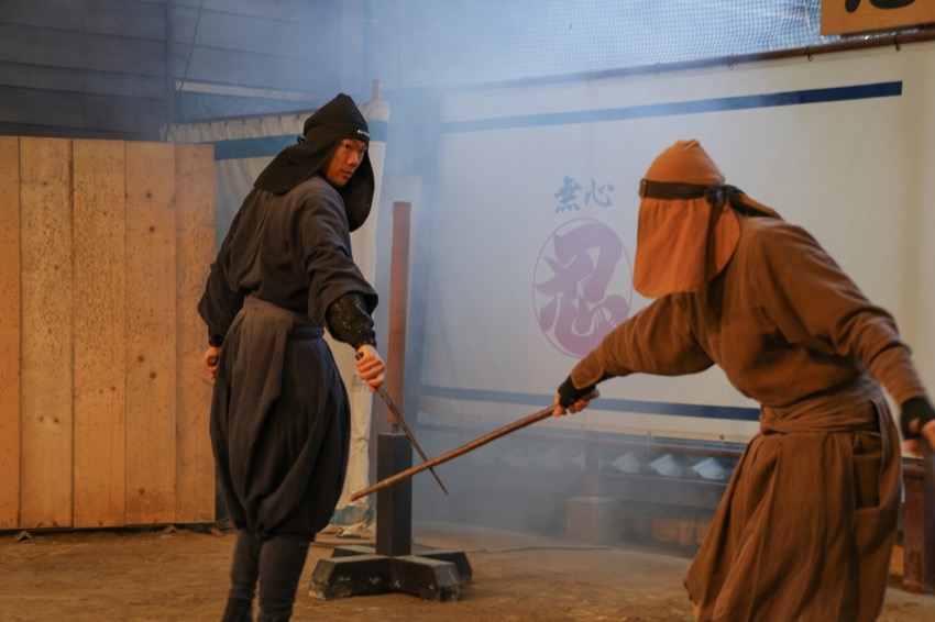 20150227-20-003 - Ninja Fight